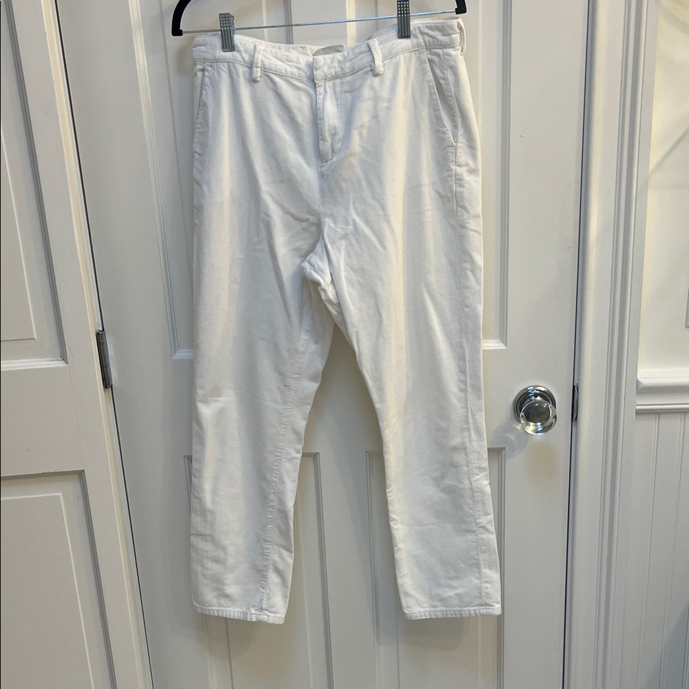 Chic White Ankle-Length Pants